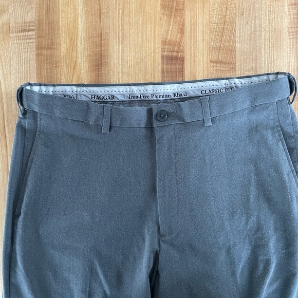 NWT Izod shorts + 3 pairs of pants. Mens 36 ONLY $10 for ALL!!! - Picture 11 of 13
